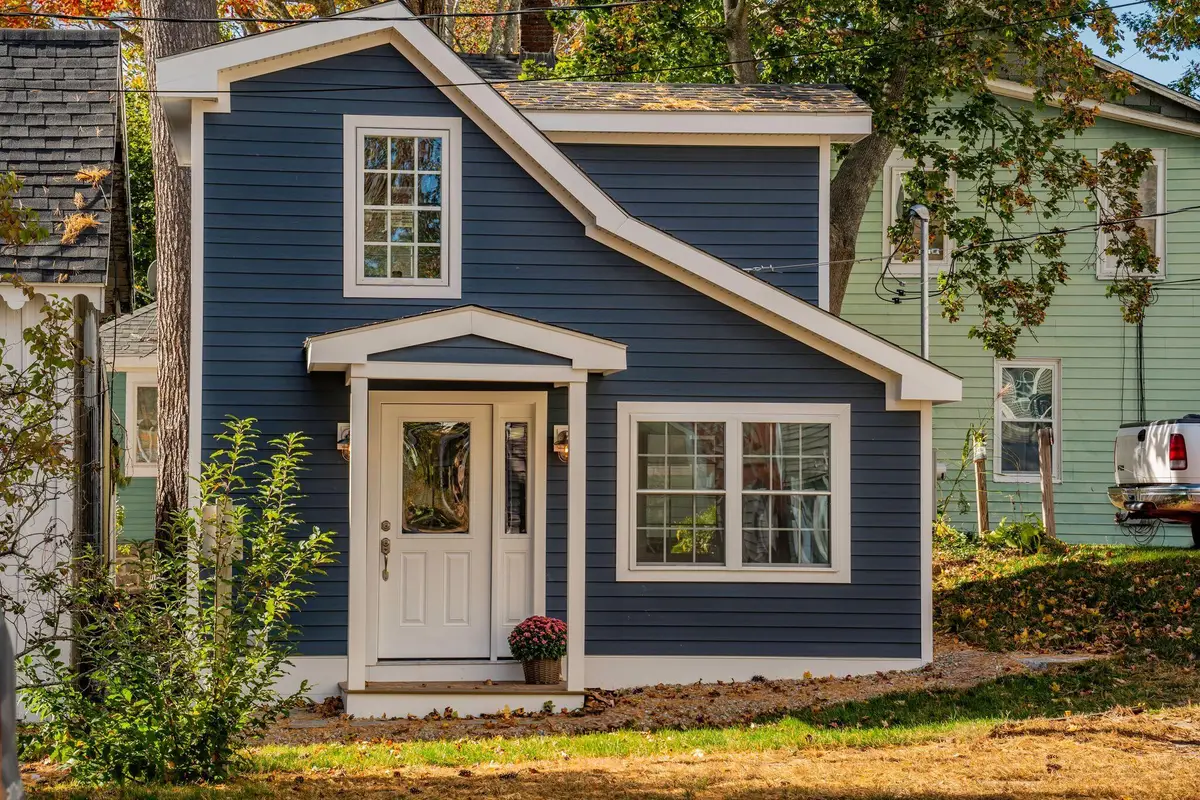 6 Linden Avenue, Old Orchard Beach, ME 04064 - #1