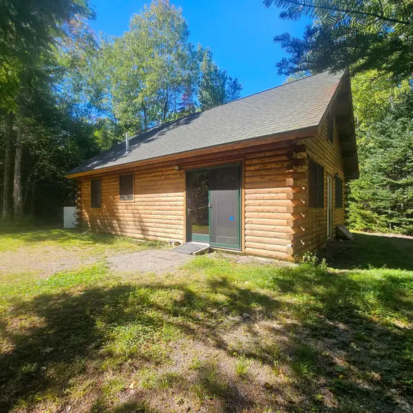 264 Taylor Street, Lincoln, ME 04457