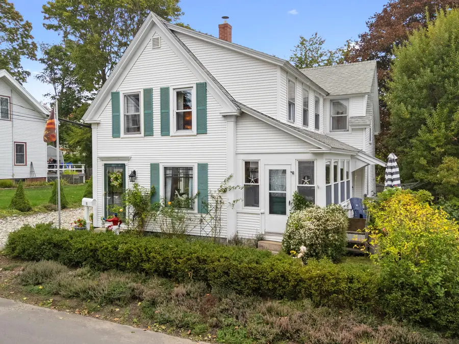 11 Grove Street, Rockland, ME 04841 - #3