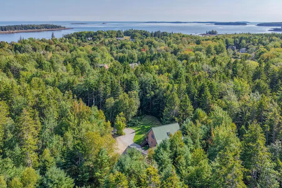 107 S Shore Drive, Owls Head, ME 04854 - #3