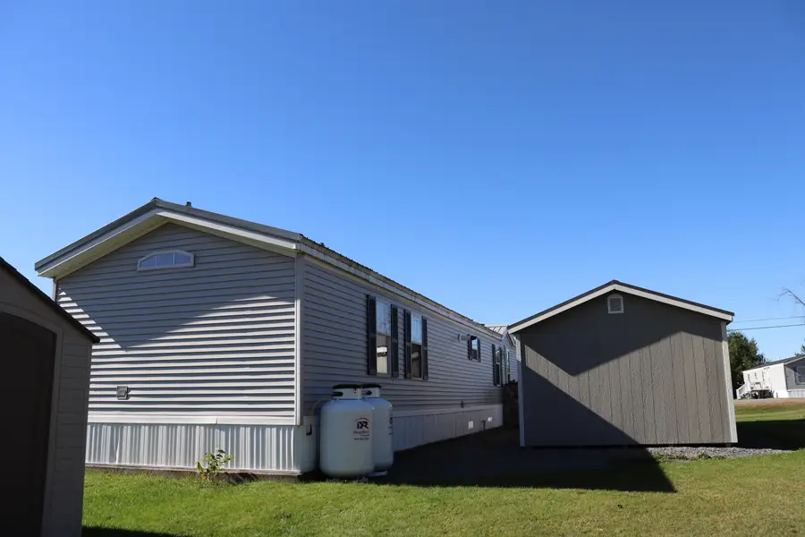 14 Willowbrook Lane, Levant, ME 04456 - #3