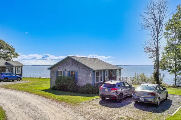 31 Wonderview Circle #17, Belfast, ME 04915
