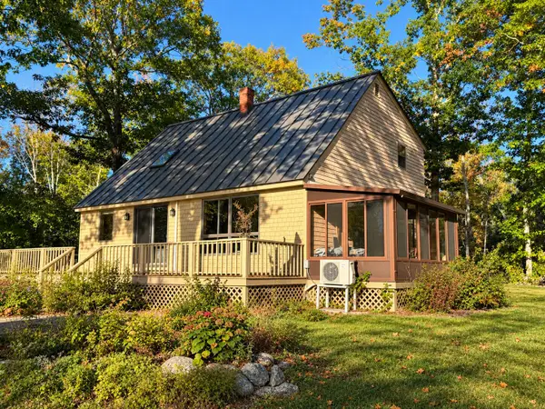 773 River Road, Bucksport, ME 04416
