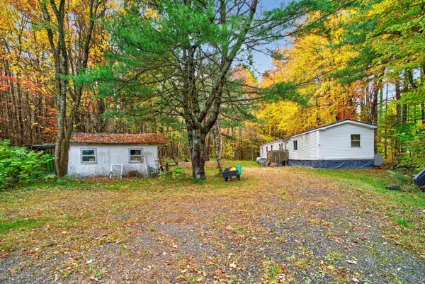 5 Hanscom Drive, Milford, ME 04461