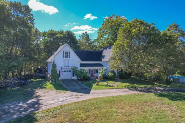 19 Blackswoods Road, Franklin, ME 04634