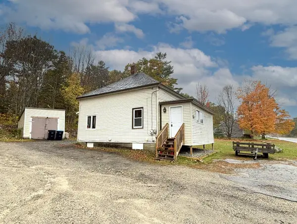 1431 Sabattus Street, Lewiston, ME 04240