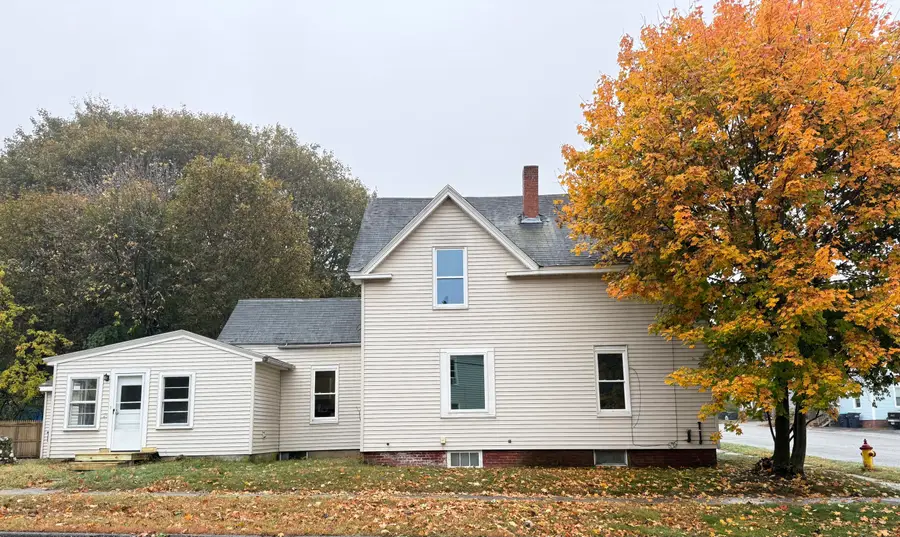 72 Gill Street, Auburn, ME 04210 - #2