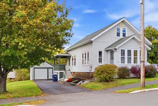 206 Webber Avenue, Lewiston, ME 04240