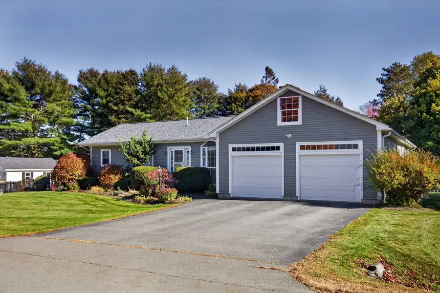 15 Coolidge Avenue, Hampden, ME 04444 - #2