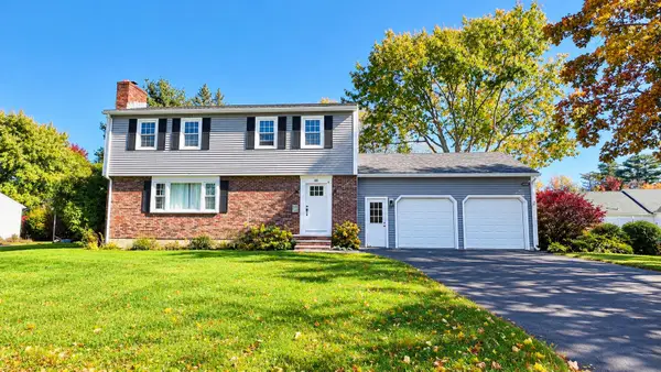 48 Clover Lane, Brewer, ME 04412
