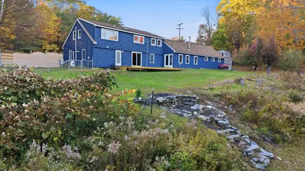 337 Route 133, Winthrop, ME 04364