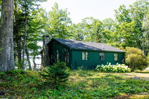 435A Herrick Road, Brooksville, ME 04617