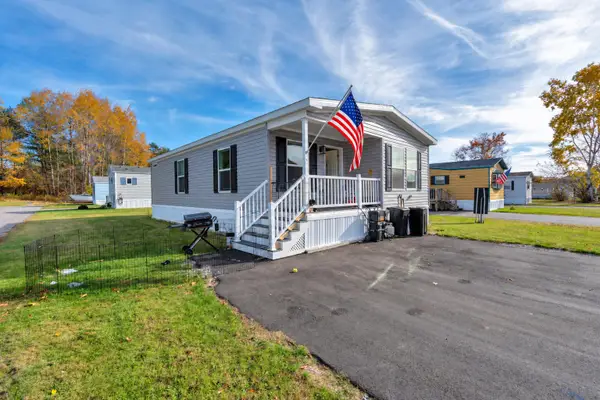 1048 Sabattus Street #5, Lewiston, ME 04240