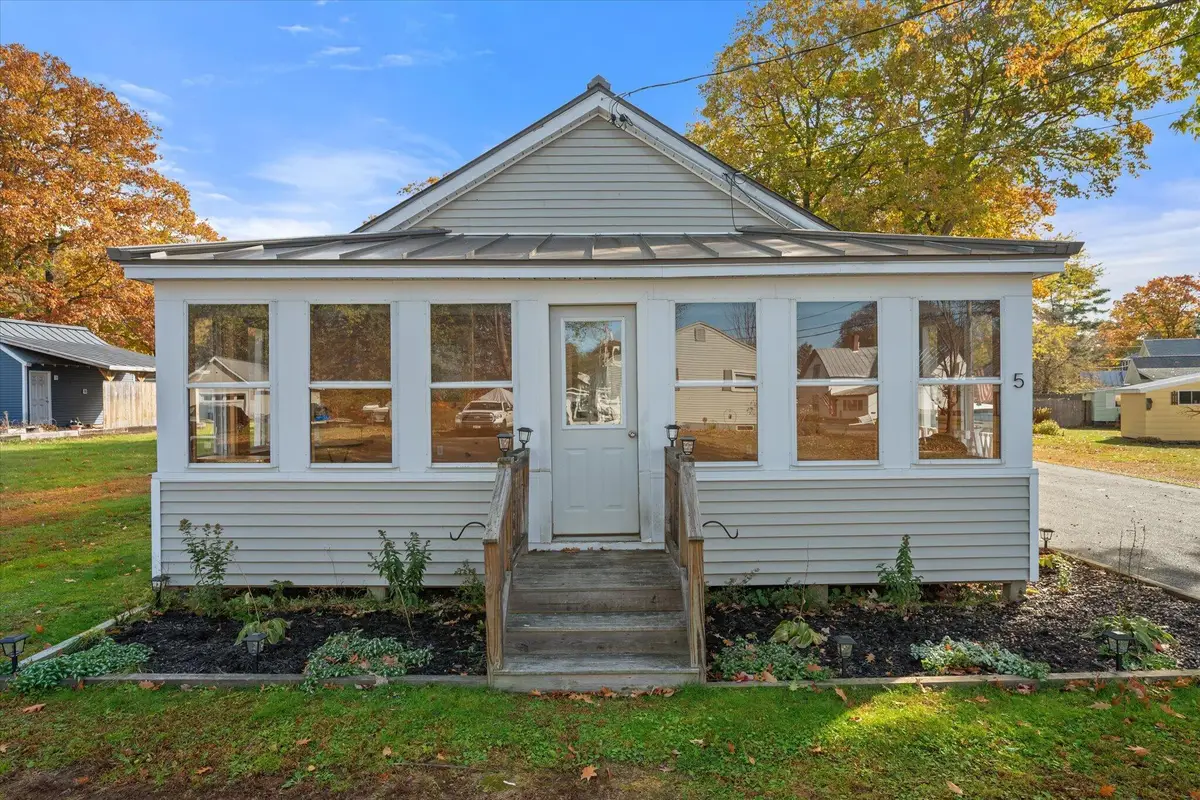 5 Summer Street, Madison, ME 04950 - #1