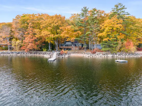 13 Sandlake Drive, Raymond, ME 04071