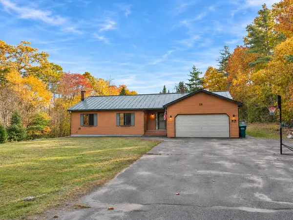 28 Chickadee Drive, Auburn, ME 04210
