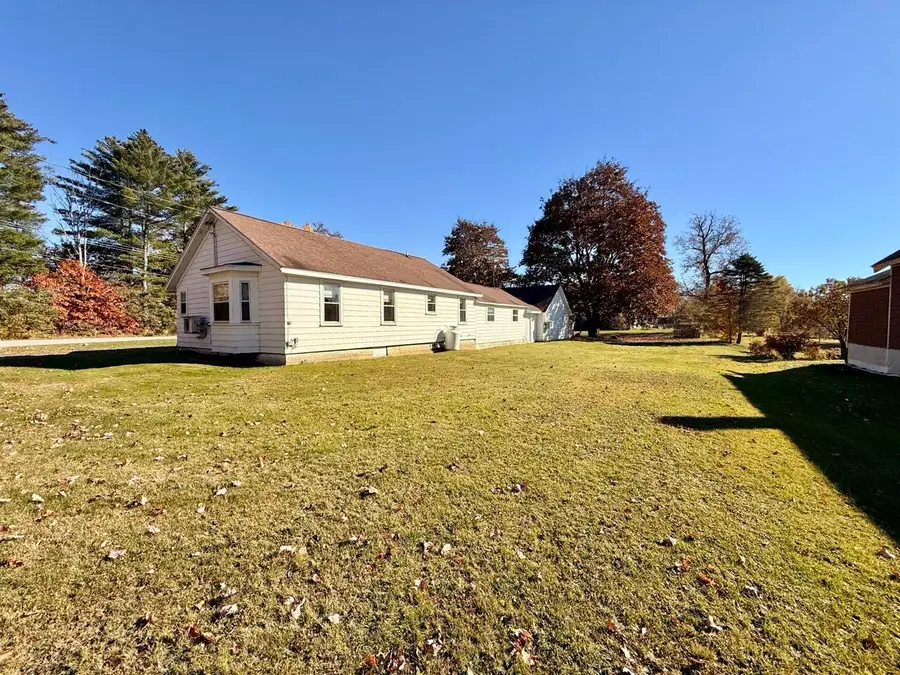135 Bates Street, Pittsfield, ME 04967 - #3