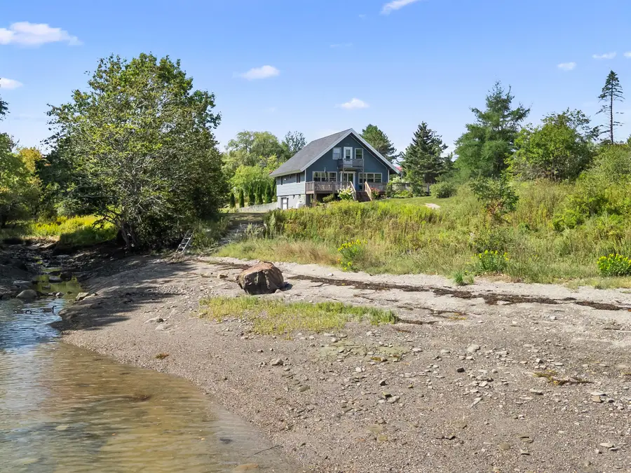 7 Head Of Bay Drive, Owls Head, ME 04854 - #2