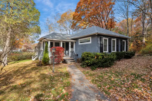 66 Eighth Street, Portland, ME 04103