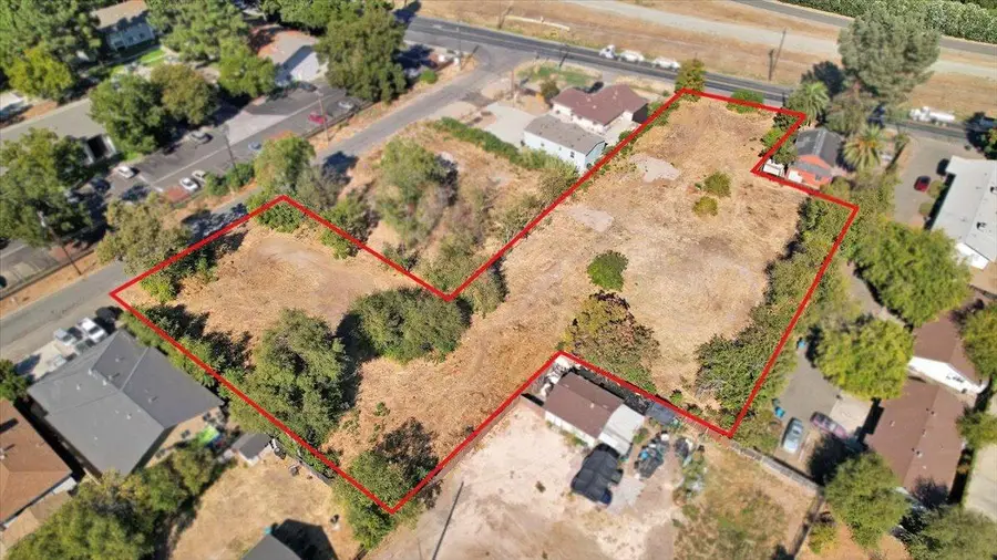 6207 Farrell Way, Linda, CA 95901 - #3