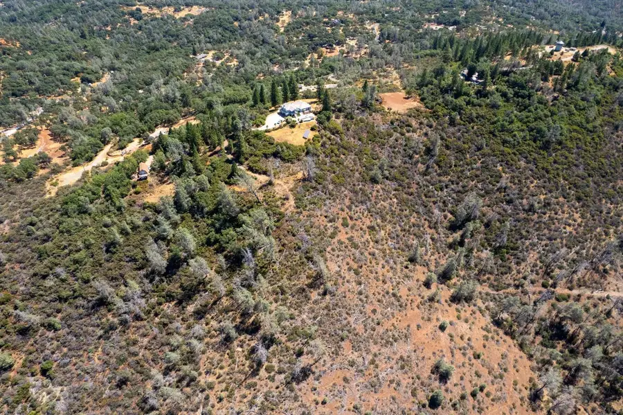 4086 Pilot View Ct., Pilot Hill, CA 95664 - #3