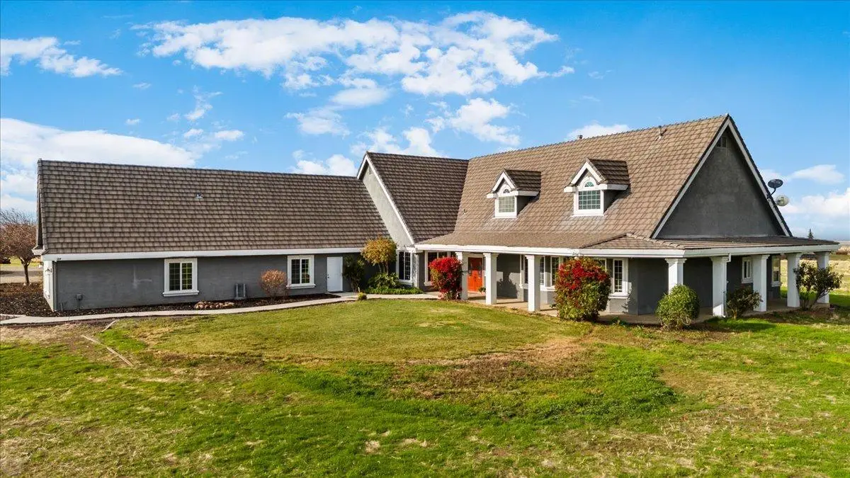 22090 Arburua Road, Los Banos, CA 93635 - Image #1