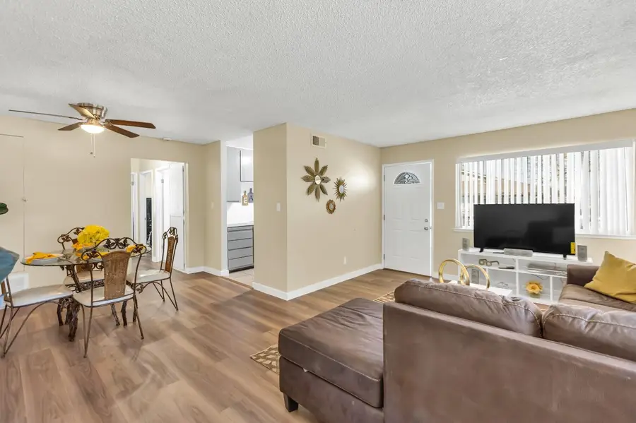 4617 Palm Avenue #4, Sacramento, CA 95842 - Image #2