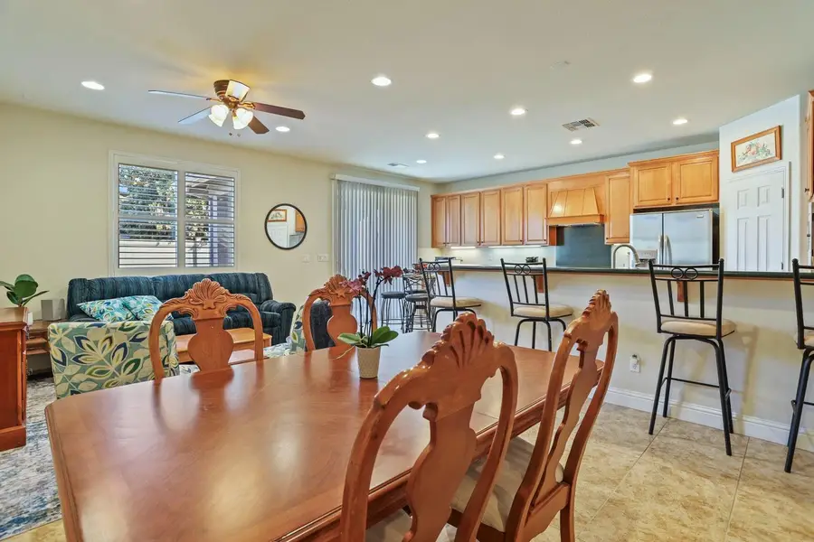 2372 Shadow Berry Drive, Manteca, CA 95336 - #2