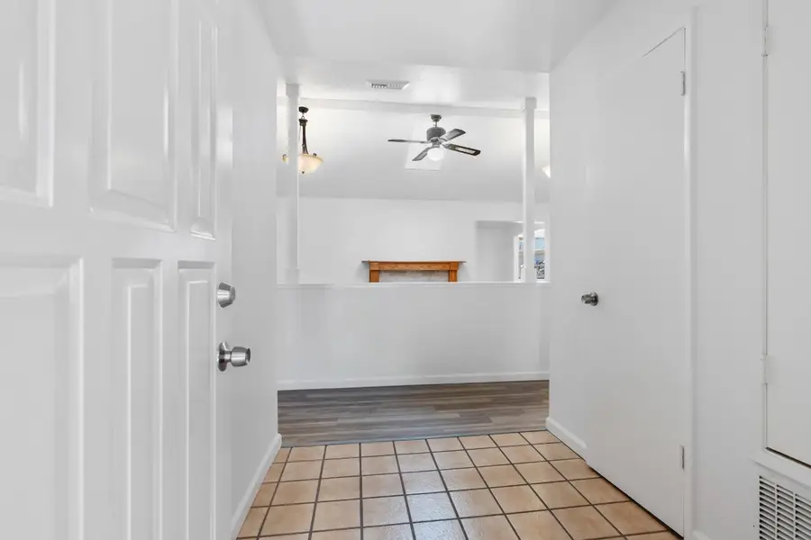 766 Meadowlark Avenue, Los Banos, CA 93635 - Image #3