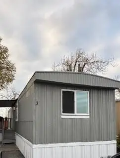 4032 S Hwy 99 #3, Stockton, CA 95215