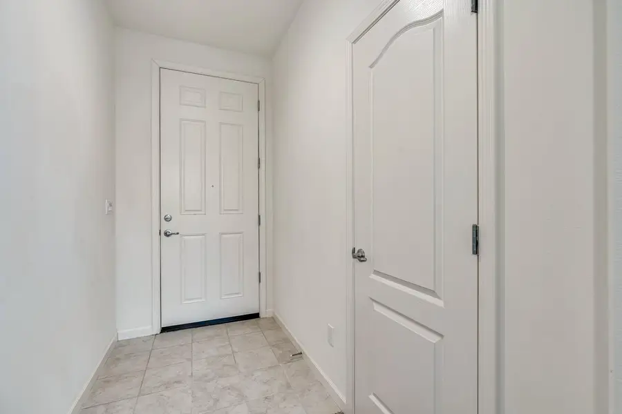 860 Fritz Drive, Los Banos, CA 93635 - Image #2