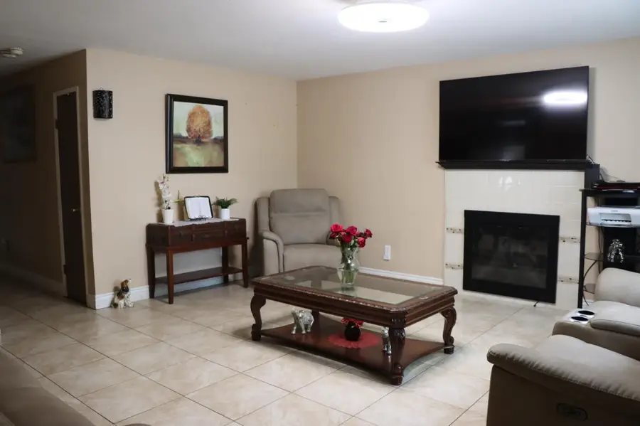 216 Barros Street, Patterson, CA 95363 - Image #3