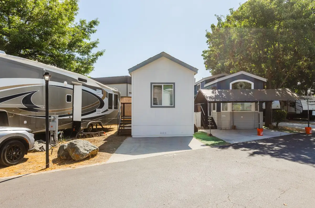 5878 Garlic Farms Dr #132, Gilroy, CA 95020 - Image #1