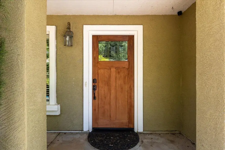 1045 Fox Run Court, Auburn, CA 95603 - Image #3