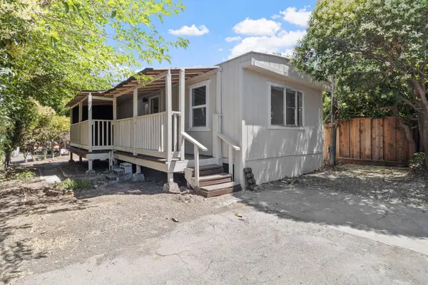 828 Olivina Avenue #11, Livermore, CA 94551