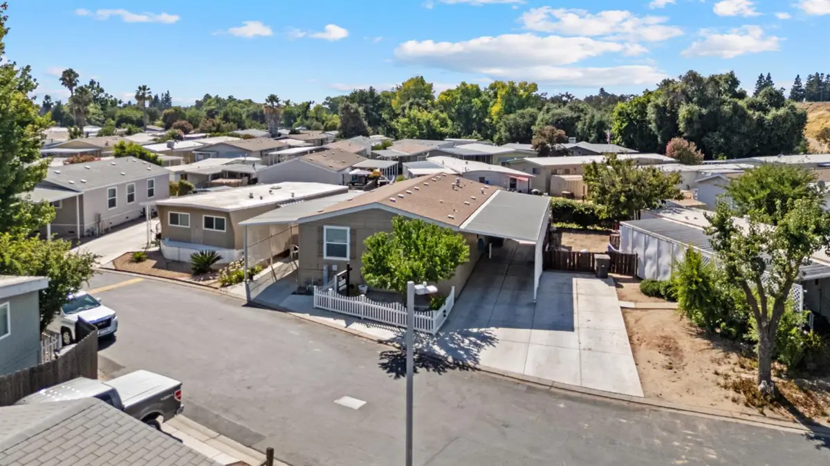 900 Old Stockton Road #211, Oakdale, CA 95361 - Image #1
