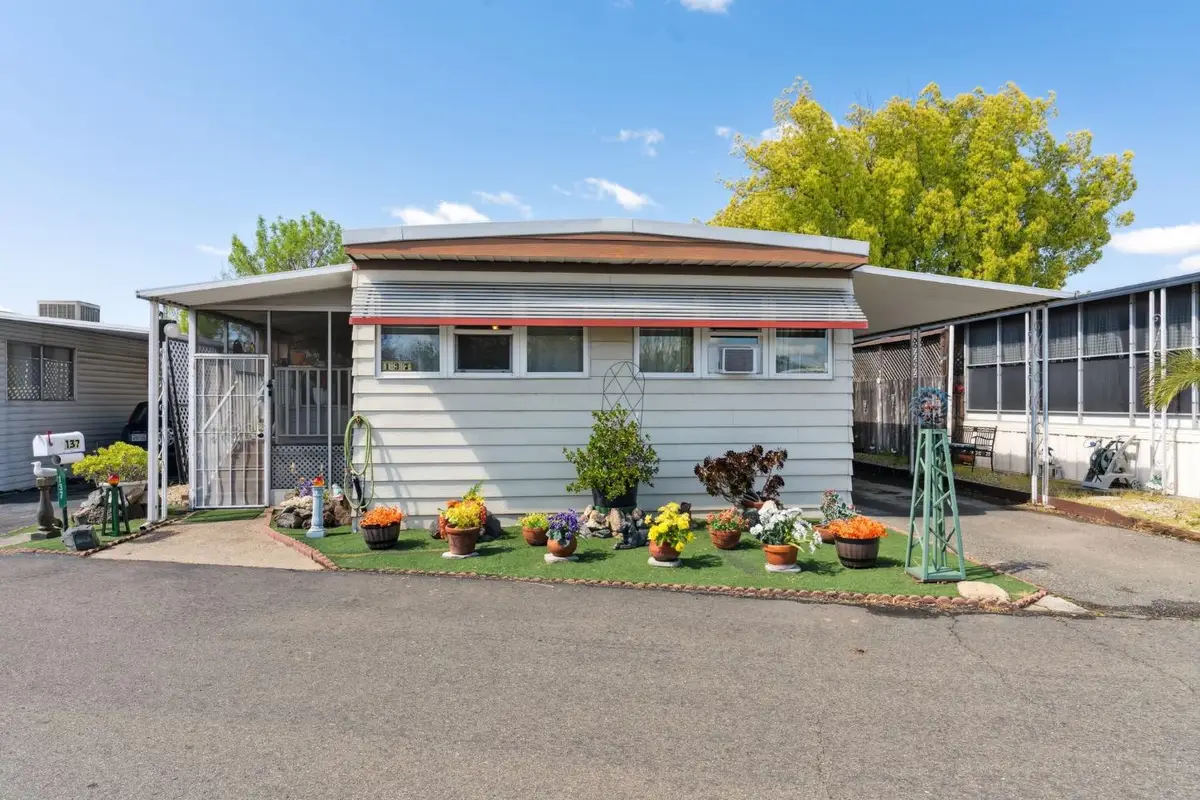 137 Duval St, Citrus Heights, CA 95621 - Image #1