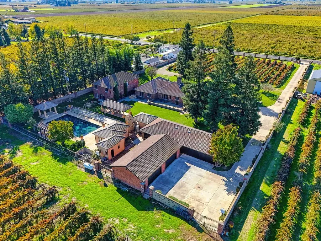 14700 N Locust Tree Road, Lodi, CA 95240 - Image #1