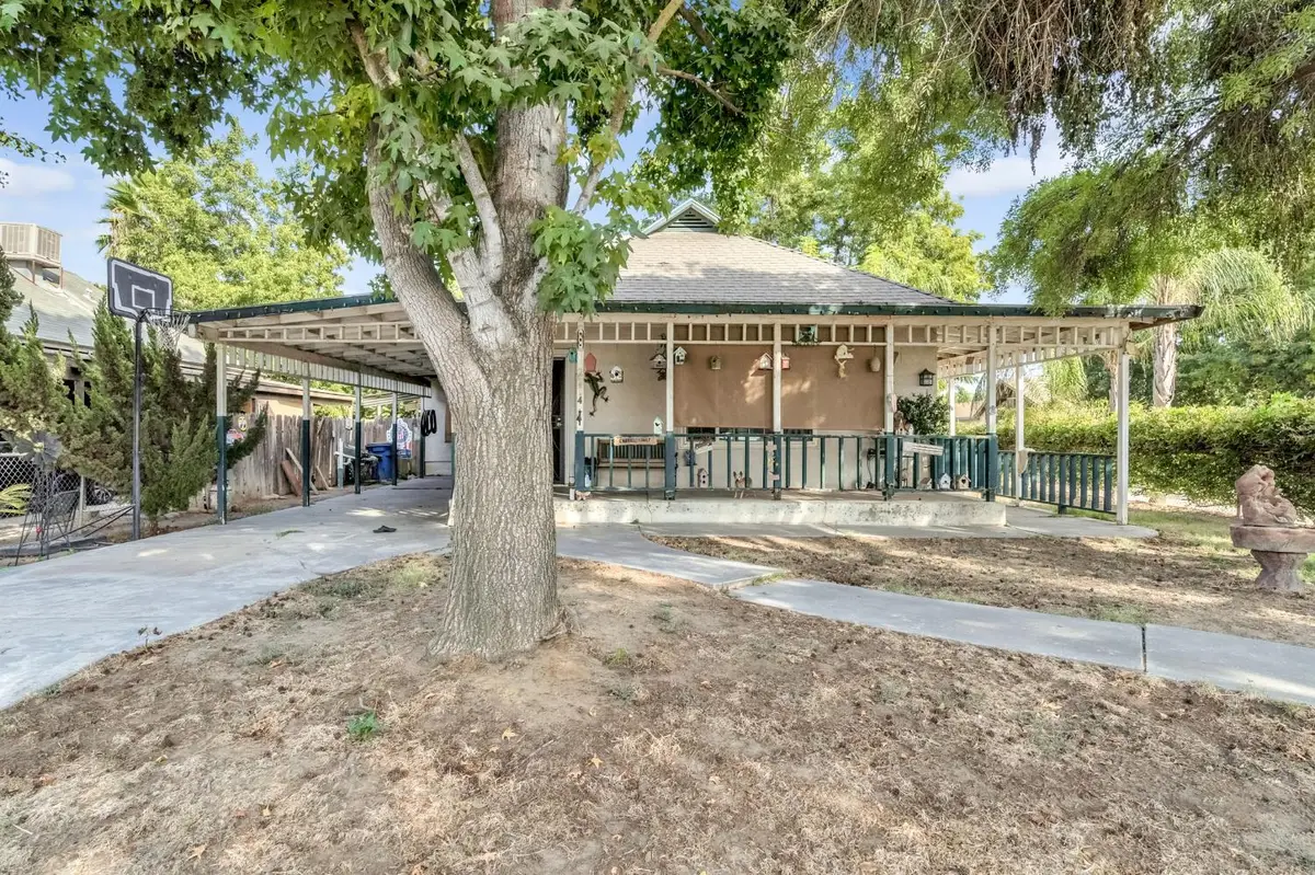 2214 Orange Avenue, Selma, CA 93662 - Image #1