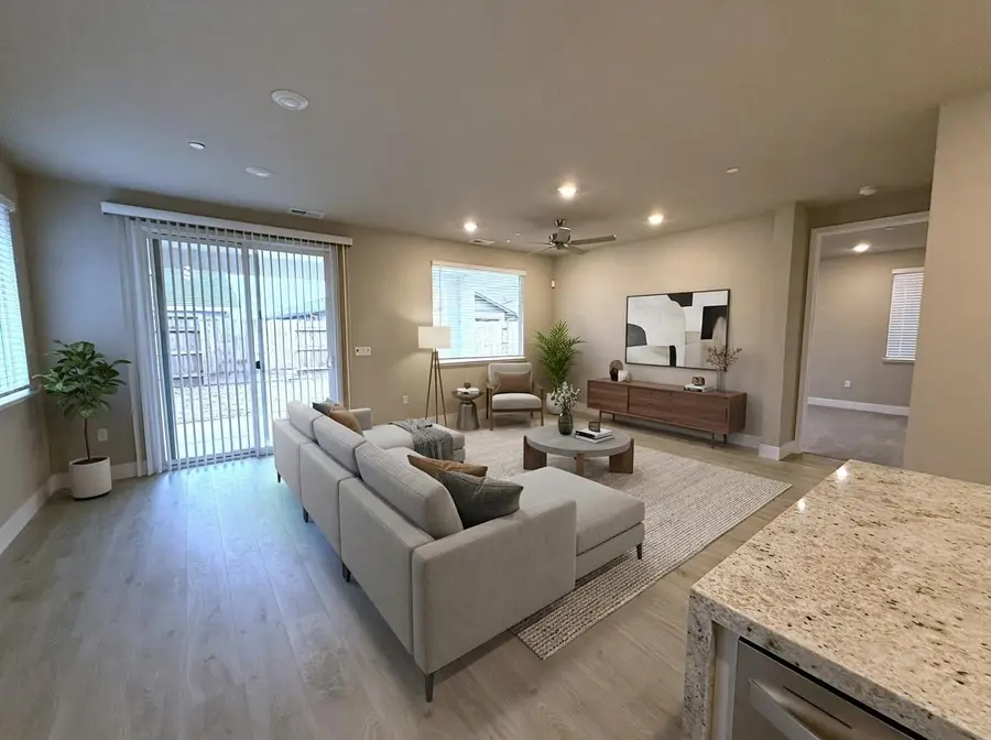 11517 S Lagarto Way, Rancho Cordova, CA 95742 - #2