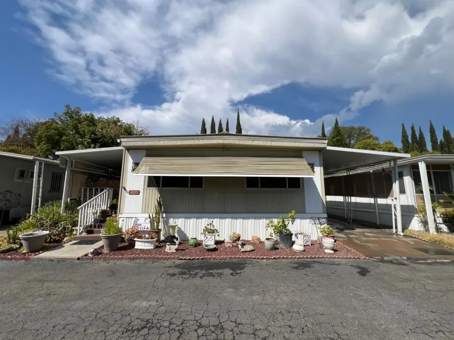 3835 Stillman Park Circle, Sacramento, CA 95824 - Image #2