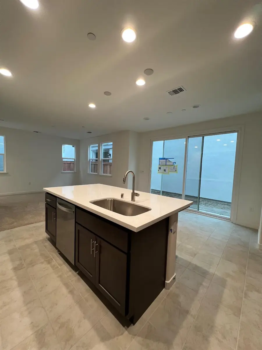 2616 Night Bloom Way, Lathrop, CA 95330 - Image #3