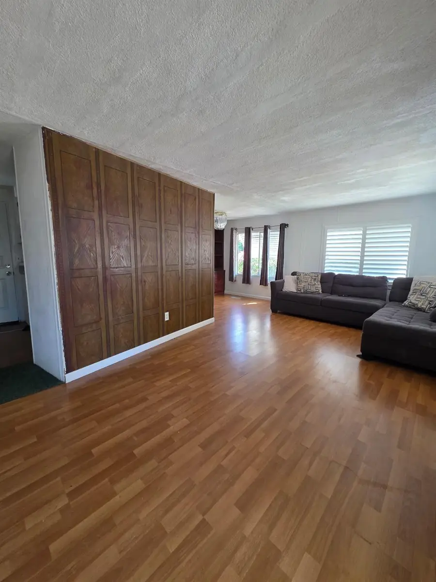 417 Westacre Road #2, West Sacramento, CA 95691 - Image #3