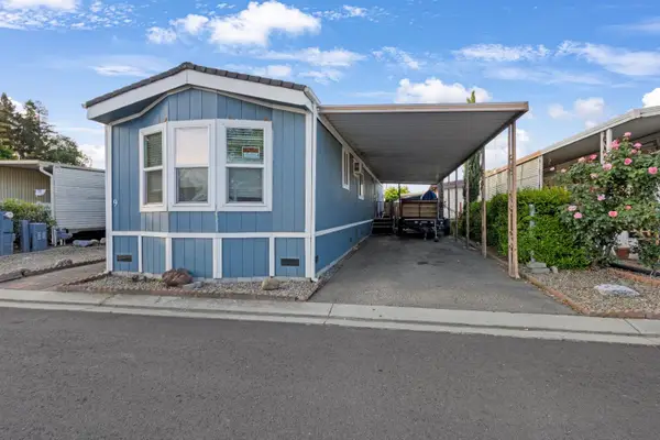 9454 N Hwy 99 #9, Stockton, CA 95212