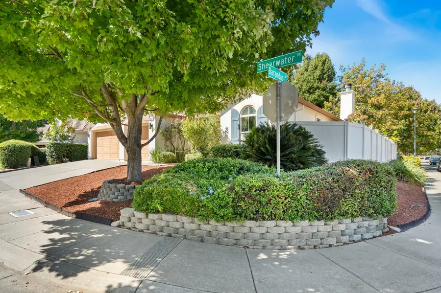 3353 Shearwater Drive, Sacramento, CA 95833 - Image #2