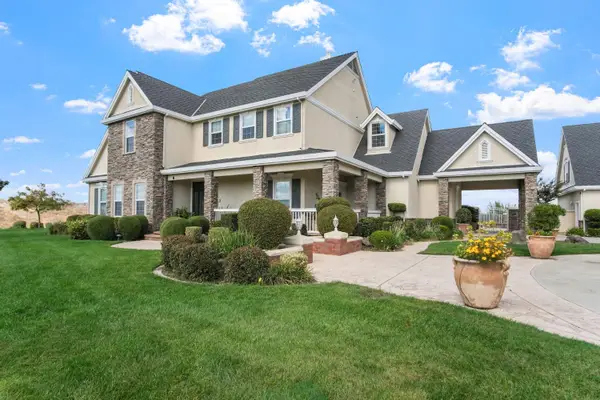 1477 Hidden Hills Road, Hickman, CA 95323