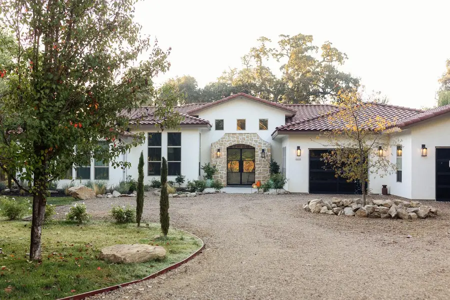 1316 Trails Way, Modesto, CA 95357 - Image #2