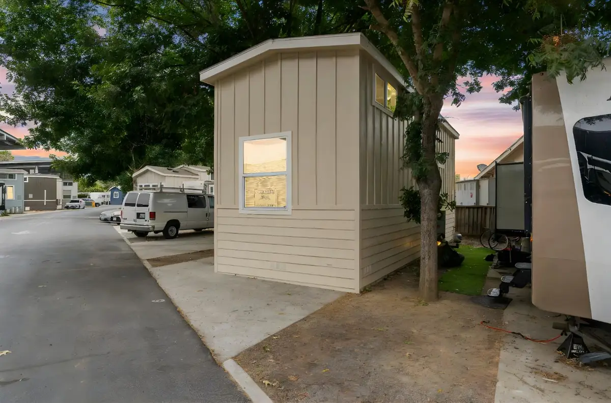 5878 Garlic Farms Dr #9, Gilroy, CA 95020 - Image #1