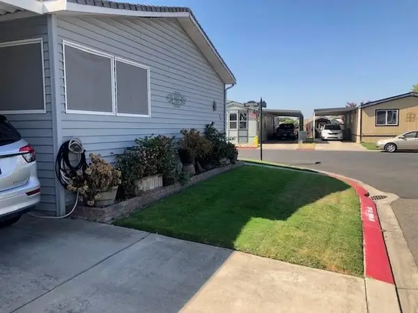 5901 Newbrook Circle #49, Riverbank, CA 95367