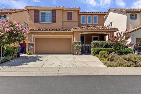 8125 Genex Way, Elk Grove, CA 95757